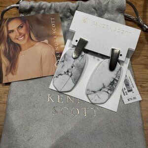 Kendra Scott Aragon Earrings (New In Packaging)